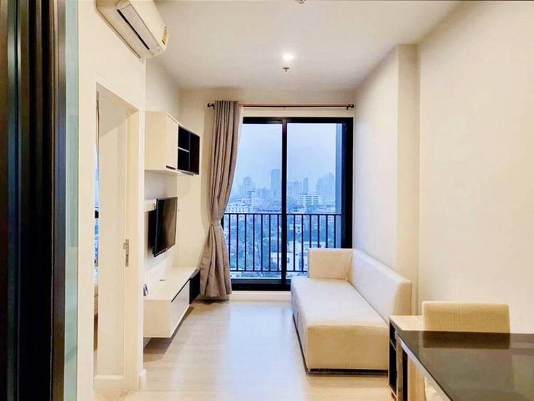 ตกแต่งครบ Sena Development 35 ตร.ม. 1 ห้องนอน 1 ห้องน้ำ คอนโดสำหรับ ขาย &amp; เช่าใน บางกะปิ