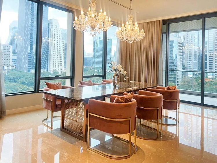 ตกแต่งครบ อื่นๆ 224 ตร.ม. 2 ห้องนอน 3 ห้องน้ำ คอนโดสำหรับ ขายใน ลุมพินี รูปที่ 3