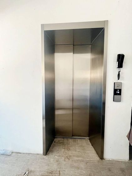 472 ตร.ม. อาคารสำหรับ ขาย &amp; เช่าใน สุริยวงศ์ รูปที่ 4