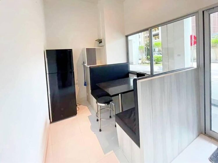 69 ตร.ม. สำนักงานสำหรับ ขาย &amp; เช่าใน สีลม รูปที่ 3