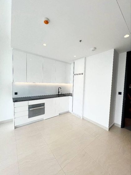 Raimon Land 52 ตร.ม. 1 ห้องนอน 1 ห้องน้ำ คอนโดสำหรับ ขายใน สีลม รูปที่ 2