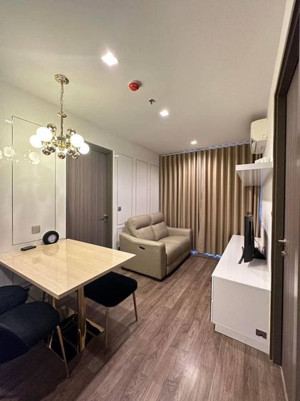 ตกแต่งครบ AP (Thailand) 49 ตร.ม. 2 ห้องนอน 1 ห้องน้ำ คอนโดสำหรับ ขาย &amp; เช่าใน จอมพล รูปที่ 3