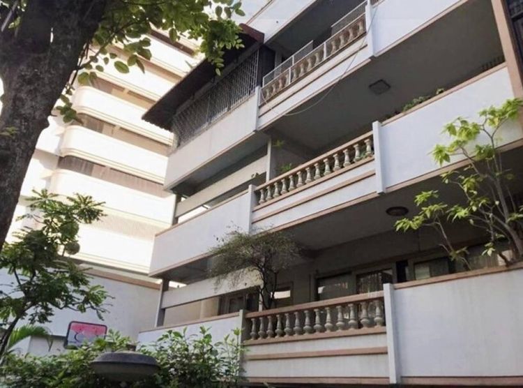 อาคารสำหรับ ขายใน คลองเตย รูปที่ 2