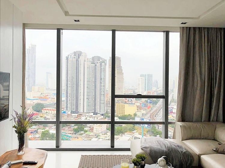 104 ตร.ม. 2 ห้องนอน 2 ห้องน้ำ คอนโดสำหรับ ขายใน ยานนาวา