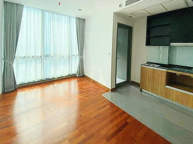 อื่นๆ 33 ตร.ม. 1 ห้องนอน 1 ห้องน้ำ คอนโดสำหรับ ขายใน ถนนเพชรบุรี