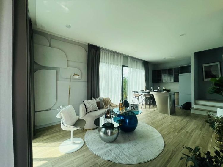 อื่นๆ 152 ตร.ม. 2 ห้องนอน 3 ห้องน้ำ วิลล่าสำหรับ ขายใน คลองสามประเวศ รูปที่ 2