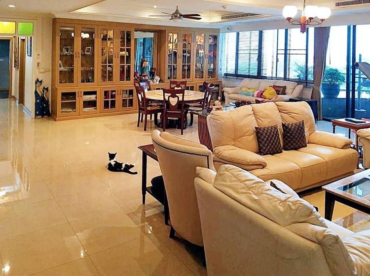 312 ตร.ม. 3 ห้องนอน 4 ห้องน้ำ คอนโดสำหรับ ขายใน บางโพงพาง