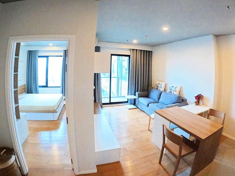 ตกแต่งครบ 2012 Sansiri 40 ตร.ม. 1 ห้องนอน 1 ห้องน้ำ คอนโดสำหรับ ขายใน พระโขนงเหนือ รูปที่ 3