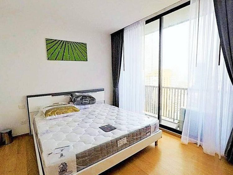 ตกแต่งครบ Noble Development 68 ตร.ม. 2 ห้องนอน 2 ห้องน้ำ คอนโดสำหรับ ขายใน สีลม รูปที่ 2