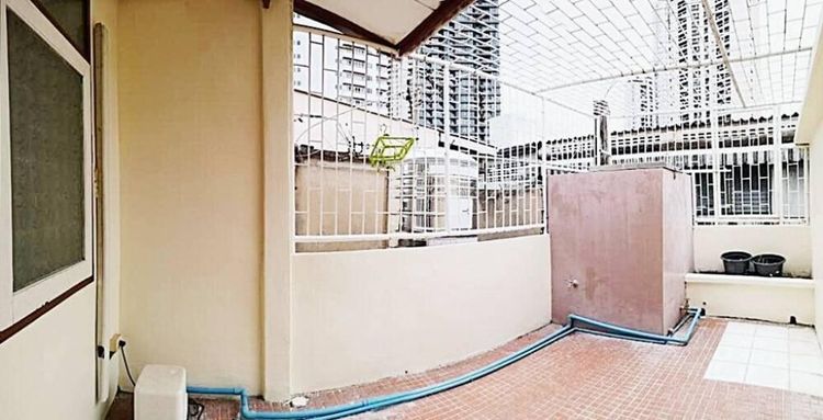 192 ตร.ม. 5 ห้องนอน อาคารสำหรับ ขายใน คลองเตย รูปที่ 3
