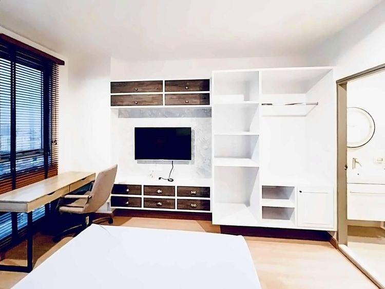 ตกแต่งครบ AP (Thailand) 45 ตร.ม. 1 ห้องนอน 1 ห้องน้ำ คอนโดสำหรับ ขายใน จอมพล รูปที่ 3