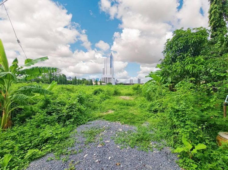 5,312 ตร.ม.ที่ดินสำหรับ ขายใน บางกะปิ