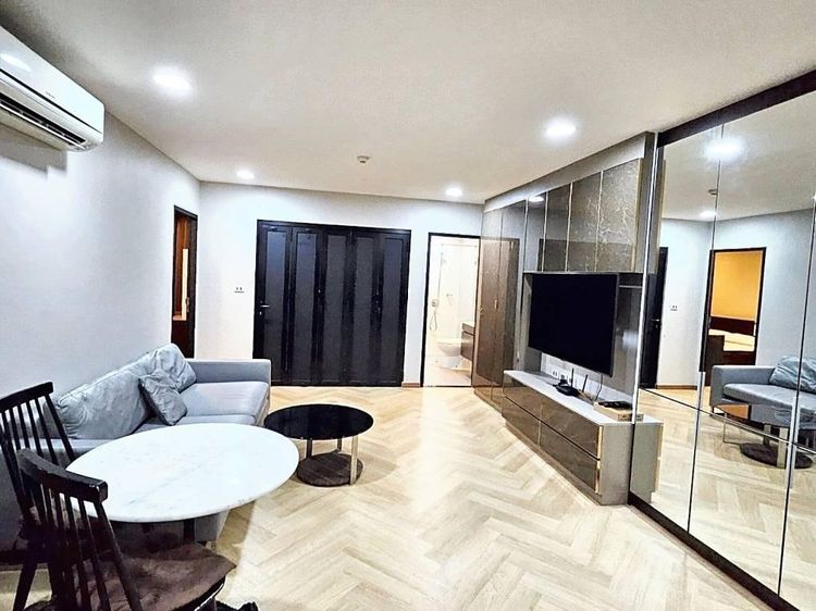 ตกแต่งครบ อื่นๆ 67 ตร.ม. 2 ห้องนอน 2 ห้องน้ำ คอนโดสำหรับ ขายใน สามเสนใน