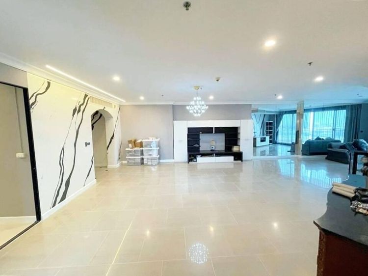 ตกแต่งครบ Supalai 213 ตร.ม. 3 ห้องนอน 3 ห้องน้ำ คอนโดสำหรับ ขายใน บางคอแหลม รูปที่ 3