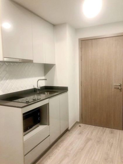 ตกแต่งครบ Major Development 32 ตร.ม. 1 ห้องนอน 1 ห้องน้ำ คอนโดสำหรับ ขายใน ทุ่งพญาไท รูปที่ 3