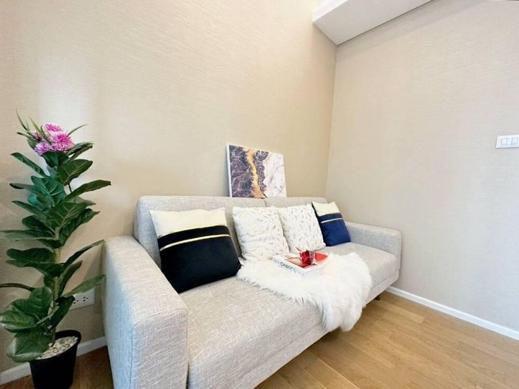 ตกแต่งครบ 2018 อื่นๆ 31 ตร.ม. 1 ห้องนอน 1 ห้องน้ำ คอนโดสำหรับ ขายใน จอมพล รูปที่ 2