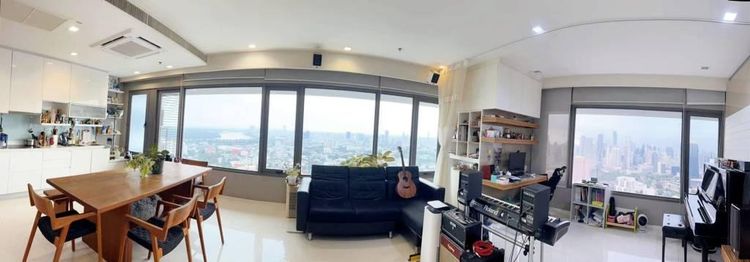 ตกแต่งครบ Narai Property 157 ตร.ม. 3 ห้องนอน 4 ห้องน้ำ คอนโดสำหรับ ขายใน ทุ่งมหาเมฆ รูปที่ 3
