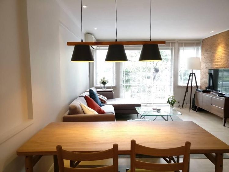 ตกแต่งครบ อื่นๆ 75 ตร.ม. 2 ห้องนอน 1 ห้องน้ำ คอนโดสำหรับ ขายใน คลองเตยเหนือ รูปที่ 2