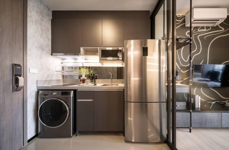 ตกแต่งครบ 2021 อื่นๆ 46 ตร.ม. 2 ห้องนอน 1 ห้องน้ำ คอนโดสำหรับ ขายใน จอมพล รูปที่ 3