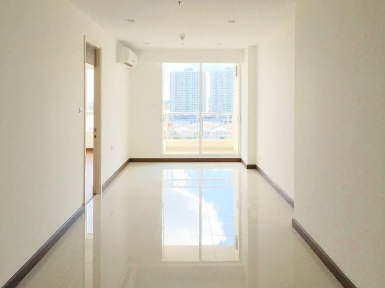 59 ตร.ม. 1 ห้องนอน 1 ห้องน้ำ คอนโดสำหรับ ขายใน ช่องนนทรี