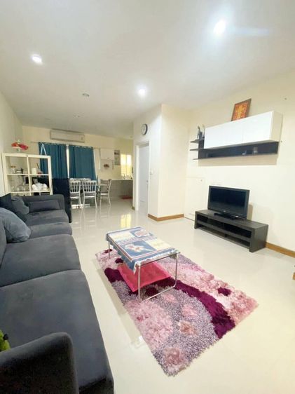 ตกแต่งครบ อื่นๆ 165 ตร.ม. 3 ห้องนอน 3 ห้องน้ำ ทาวน์เฮาส์สำหรับ ขายใน สวนหลวง รูปที่ 2