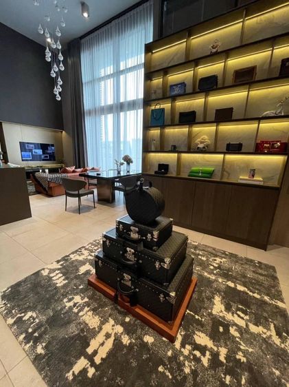 ตกแต่งครบ Raimon Land 130 ตร.ม. 3 ห้องนอน 2 ห้องน้ำ คอนโดสำหรับ ขายใน คลองเตยเหนือ รูปที่ 2