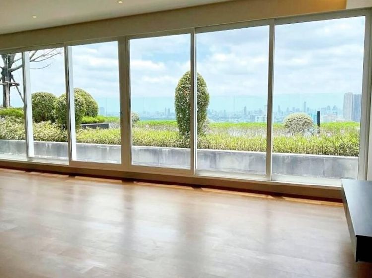 ตกแต่งครบ Siamese Asset 152 ตร.ม. 4 ห้องนอน 4 ห้องน้ำ คอนโดสำหรับ ขายใน พระโขนง