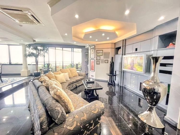 ตกแต่งครบ อื่นๆ 282 ตร.ม. 3 ห้องนอน 3 ห้องน้ำ คอนโดสำหรับ ขายใน บางโพงพาง รูปที่ 3