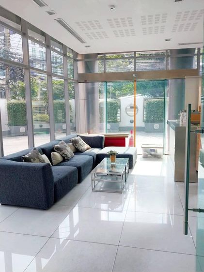 142 ตร.ม. 3 ห้องนอน 2 ห้องน้ำ สำนักงานสำหรับ ขาย &amp; เช่าใน สามเสนใน