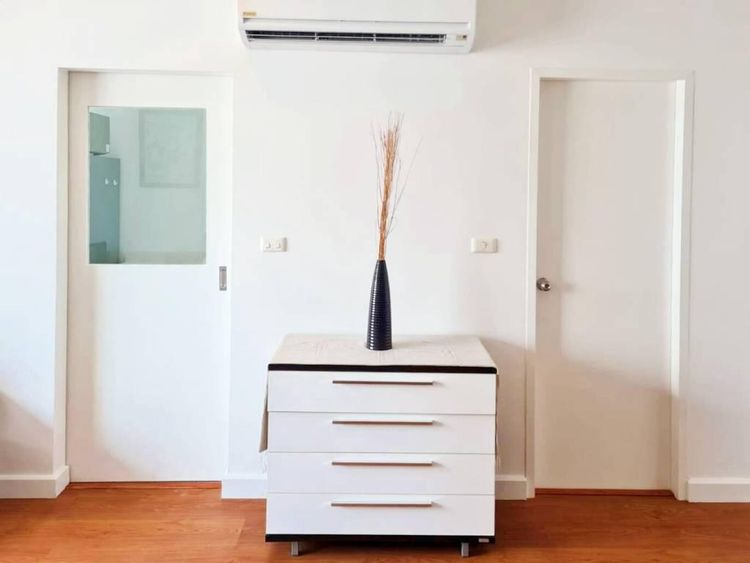 ตกแต่งครบ อื่นๆ 51 ตร.ม. 1 ห้องนอน 1 ห้องน้ำ คอนโดสำหรับ ขายใน คลองตัน รูปที่ 3