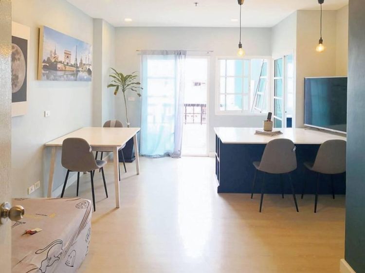 ตกแต่งครบ อื่นๆ 60 ตร.ม. 2 ห้องนอน 2 ห้องน้ำ คอนโดสำหรับ ขายใน ห้วยขวาง