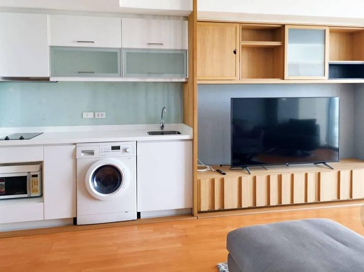 ตกแต่งครบ อื่นๆ 54 ตร.ม. 1 ห้องนอน 1 ห้องน้ำ คอนโดสำหรับ ขายใน คลองเตยเหนือ รูปที่ 2