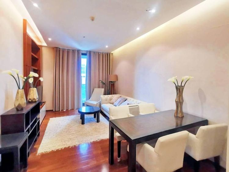 70 ตร.ม. 2 ห้องนอน 2 ห้องน้ำ คอนโดสำหรับ ขายใน คลองตัน