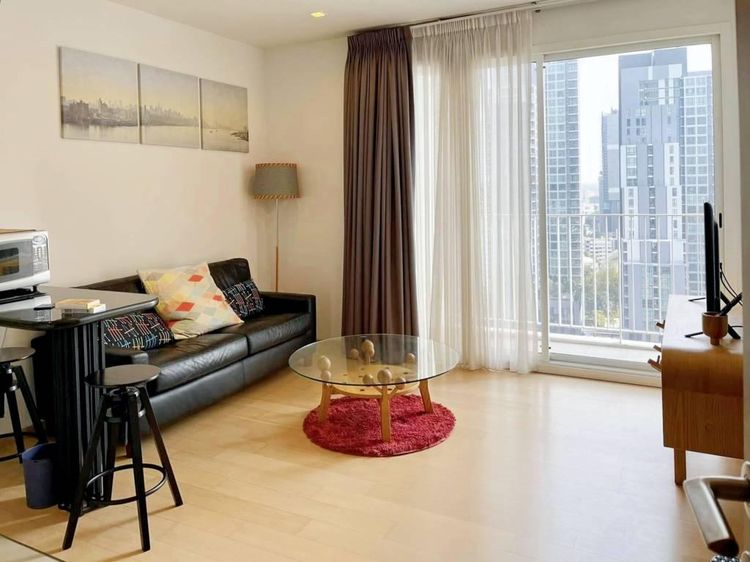 ตกแต่งครบ Sansiri 43 ตร.ม. 1 ห้องนอน 1 ห้องน้ำ คอนโดสำหรับ ขายใน คลองเตยเหนือ