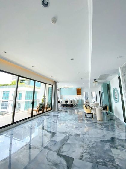 ตกแต่งครบ Supalai 355 ตร.ม. 3 ห้องนอน 6 ห้องน้ำ คอนโดสำหรับ ขายใน คลองตันเหนือ รูปที่ 2