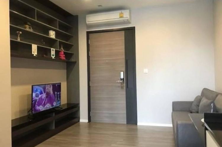 ตกแต่งครบ Land and Houses 35 ตร.ม. 1 ห้องนอน 1 ห้องน้ำ คอนโดสำหรับ ขายใน ทุ่งวัดดอน รูปที่ 2