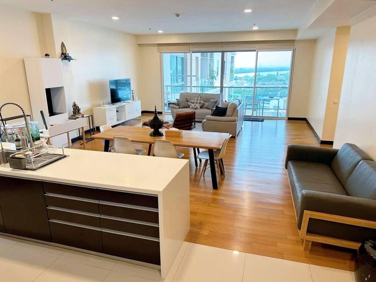 ตกแต่งครบ Raimon Land 147 ตร.ม. 3 ห้องนอน 3 ห้องน้ำ คอนโดสำหรับ ขายใน ช่องนนทรี รูปที่ 4