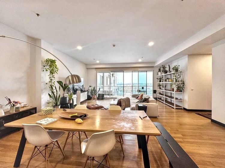 ตกแต่งครบ Raimon Land 147 ตร.ม. 3 ห้องนอน 3 ห้องน้ำ คอนโดสำหรับ ขายใน ช่องนนทรี รูปที่ 3