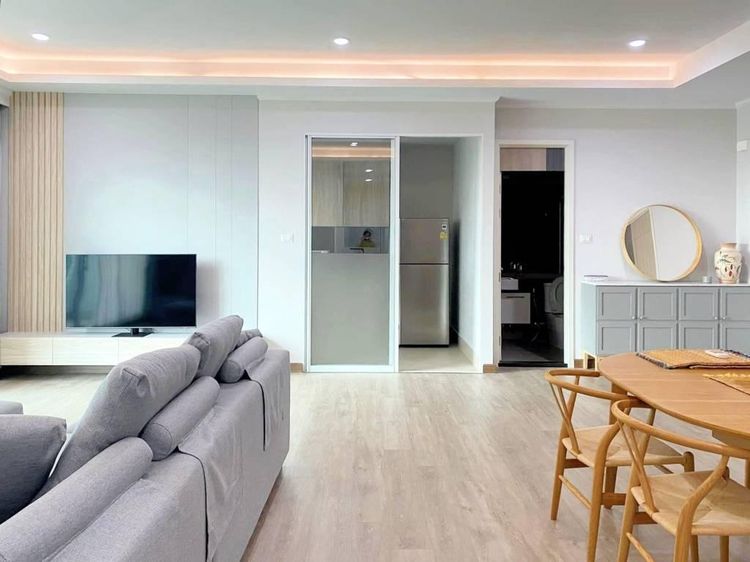 ตกแต่งครบ Supalai 140 ตร.ม. 3 ห้องนอน 3 ห้องน้ำ คอนโดสำหรับ ขาย &amp; เช่าใน ทุ่งพญาไท รูปที่ 3