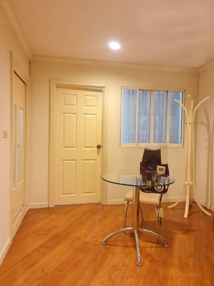 ตกแต่งครบ LPN Development 50 ตร.ม. 1 ห้องนอน 1 ห้องน้ำ คอนโดสำหรับ ขายใน ช่องนนทรี รูปที่ 3