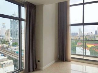 114 ตร.ม. 2 ห้องนอน 3 ห้องน้ำ คอนโดสำหรับ ขายใน คลองตัน