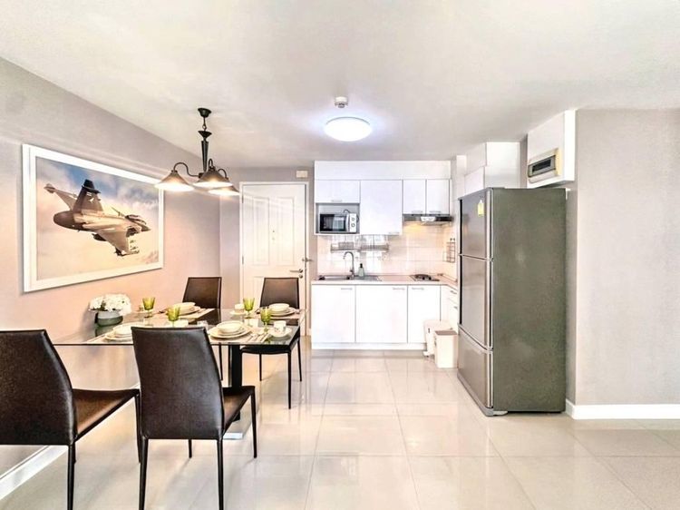 ตกแต่งครบ อื่นๆ 66 ตร.ม. 2 ห้องนอน 2 ห้องน้ำ คอนโดสำหรับ ขายใน คลองตันเหนือ รูปที่ 3