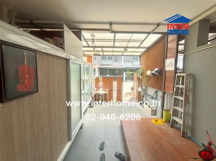 มีบางส่วน ไม่ใช่ ทาวน์เฮ้าส์ 2 ชั้น 20 ตร.ว. หมู่บ้านรูบิกส์คิวบ์ ซอยเพชรเกษม81-6 ใกล้กรมที่ดินหนองแขม ถนนเพชรเกษม เขตหนองแขม กรุงเทพมหานคร รูปที่ 3