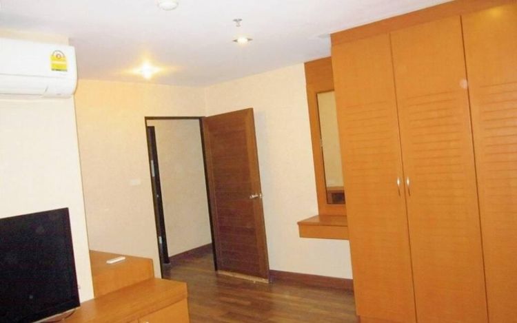 ตกแต่งครบ อื่นๆ 119 ตร.ม. 3 ห้องนอน 2 ห้องน้ำ คอนโดสำหรับ ขายใน คลองเตยเหนือ รูปที่ 4