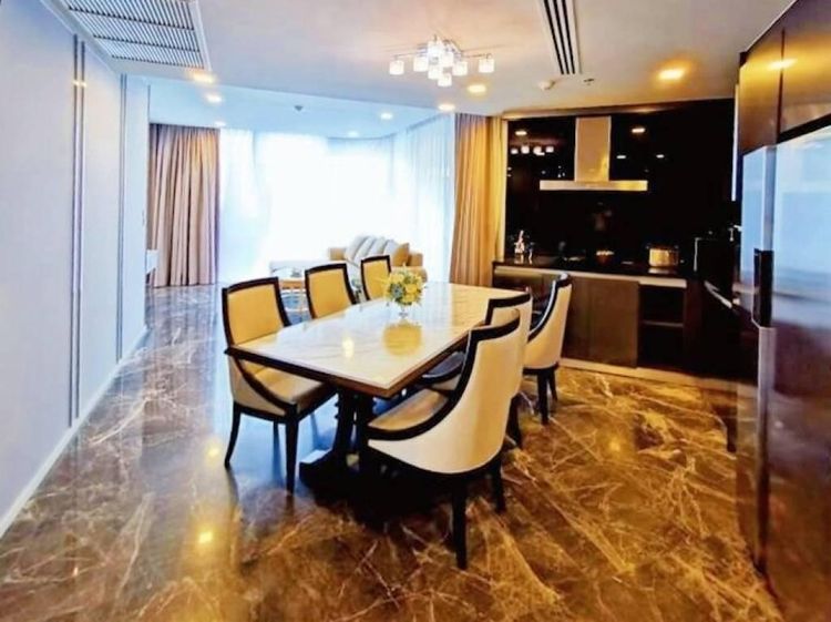 ตกแต่งครบ Ananda Development 135 ตร.ม. 3 ห้องนอน 3 ห้องน้ำ คอนโดสำหรับ ขายใน คลองตันเหนือ รูปที่ 3