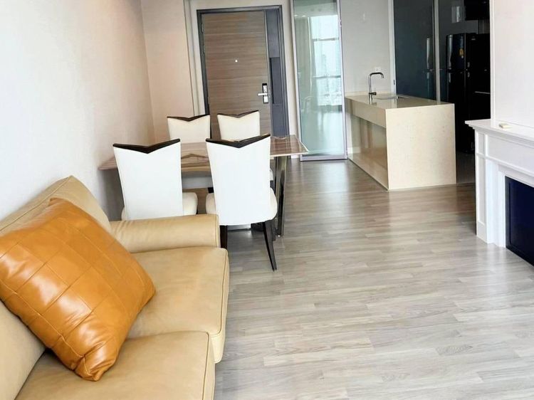 ตกแต่งครบ Land and Houses 78 ตร.ม. 2 ห้องนอน 2 ห้องน้ำ คอนโดสำหรับ ขายใน สีลม รูปที่ 3