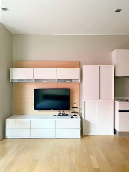 ตกแต่งครบ Noble Development 32 ตร.ม. 1 ห้องนอน 1 ห้องน้ำ คอนโดสำหรับ ขายใน พระโขนงเหนือ รูปที่ 3