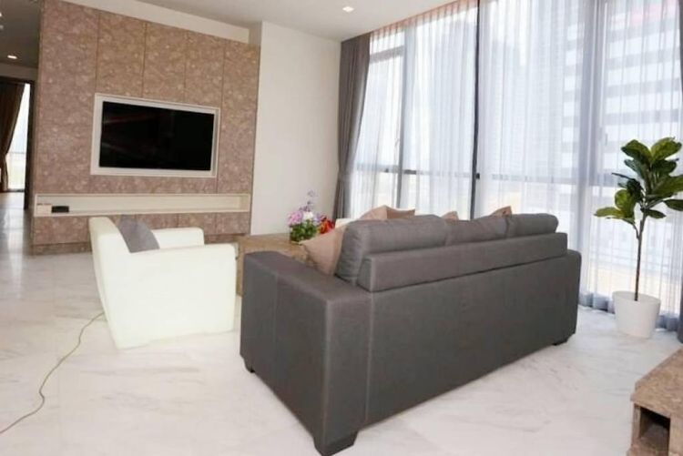 ตกแต่งครบ Sansiri 125 ตร.ม. 2 ห้องนอน 3 ห้องน้ำ คอนโดสำหรับ ขายใน คลองตันเหนือ รูปที่ 3