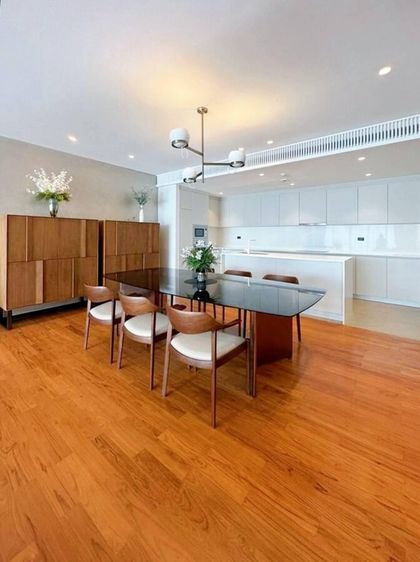 ตกแต่งครบ อื่นๆ 181 ตร.ม. 2 ห้องนอน 2 ห้องน้ำ คอนโดสำหรับ ขายใน คลองตันเหนือ รูปที่ 3