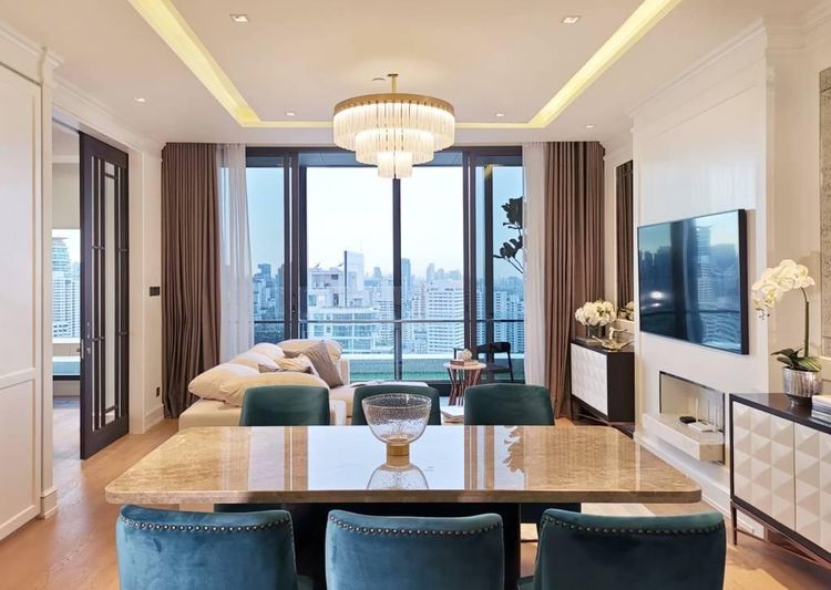 110 ตร.ม. 2 ห้องนอน 2 ห้องน้ำ คอนโดสำหรับ ขายใน คลองตัน